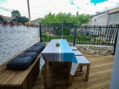 Balcon ou terrasse dans l'établissement Le Clos du Tramaillou gite La Grand Voile pour 6 S