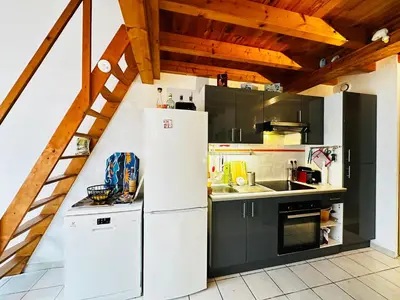 Cuisine ou kitchenette dans l'établissement Maison calme à Fouras pour 4 personnes avec jardin fermé - FR-1-709-92