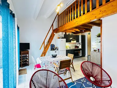 Cuisine ou kitchenette dans l'établissement Maison calme à Fouras pour 4 personnes avec jardin fermé - FR-1-709-92