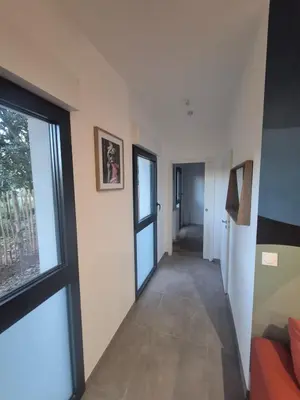 Télévision ou salle de divertissement dans l'établissement Nina, Appartement 2 couchages, Elégant, Wifi, Parking