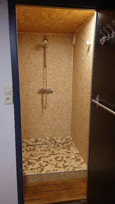 Salle de bains dans l'établissement Chez David