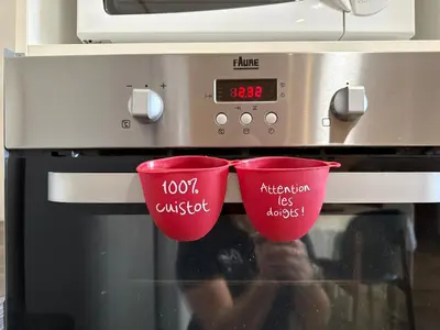 Cuisine ou kitchenette dans l'établissement Le Verger - Gite 8 personnes en campagne et rivière By Primo