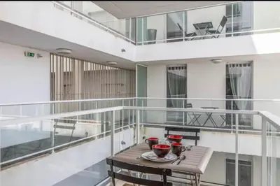 Balcon ou terrasse dans l'établissement Studio with balcony in the heart of La Rochelle
