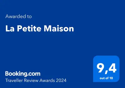 Certificat, récompense, panneau ou autre document affiché dans l'établissement La Petite Maison