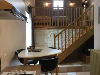 Plan de l'établissement Charmante maison avec piscine à Chalandray, 25 m²