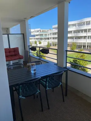 Balcon ou terrasse dans l'établissement Appartement à 15 min à pied du vieux port