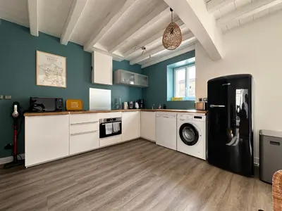 Cuisine ou kitchenette dans l'établissement Le Chai des Mullons