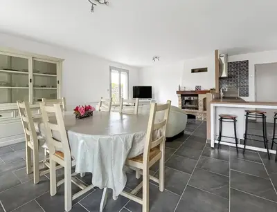 Cuisine ou kitchenette dans l'établissement Le Refuge de Garat Piscine Privée