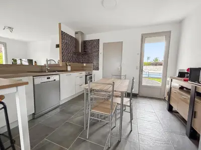 Cuisine ou kitchenette dans l'établissement Le Refuge de Garat Piscine Privée