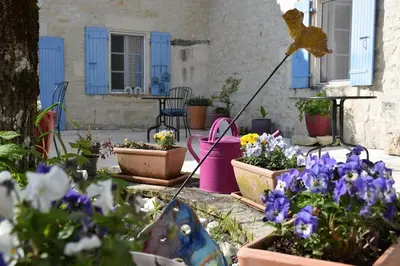 Jardin de l'établissement Les Herbes Folles