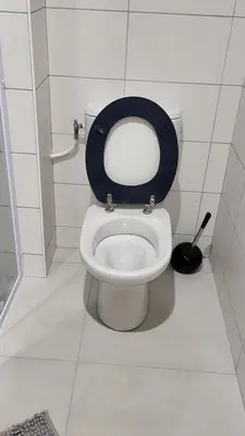 Salle de bains dans l'établissement Chambre cosy spatieuse