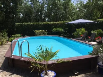 Piscine de l'établissement Gîte Les Iris ou située à proximité