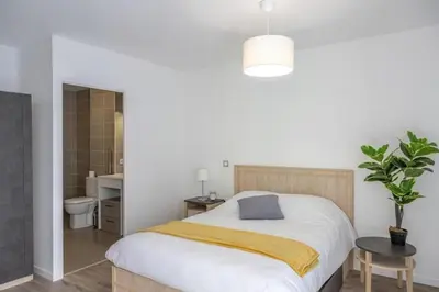 Un ou plusieurs lits dans un hébergement de l'établissement Résidence de La Rochelle