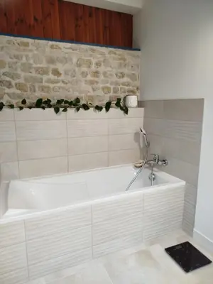 Salle de bains dans l'établissement Suite familiale Namaste