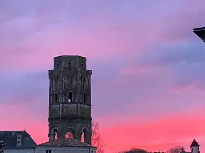 Lever ou coucher de soleil vu de la maison de vacances ou à proximité