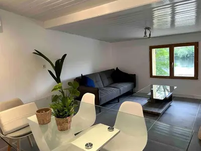 Coin salon dans l'établissement La Capiniella