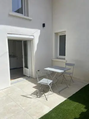 Terrasse ou espace extérieur de l'établissement Charmante Maison de Campagne