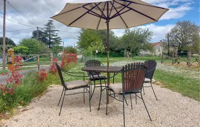 Jardin de l'établissement Holiday Home On A Vineyard