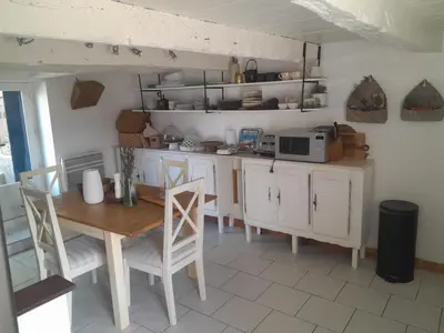 Cuisine ou kitchenette dans l'établissement Character village house with private pool - Chez Sophie