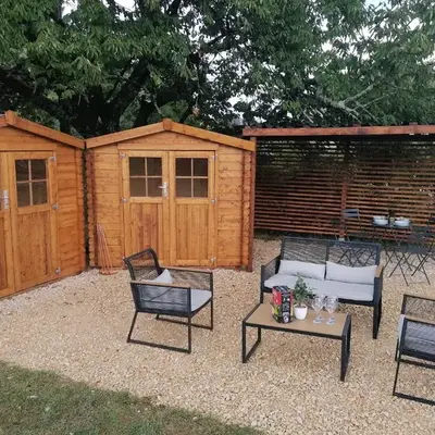 Cabane Taillis - Glamping on a Vineyard - Wooden Cabin
