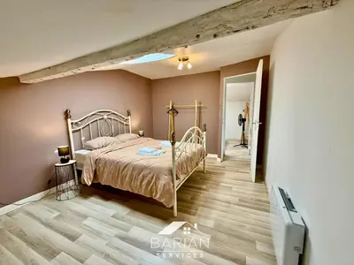 Un ou plusieurs lits dans un hébergement de l'établissement Maison climatisée 8 personnes - 3 chambres - calme et détente