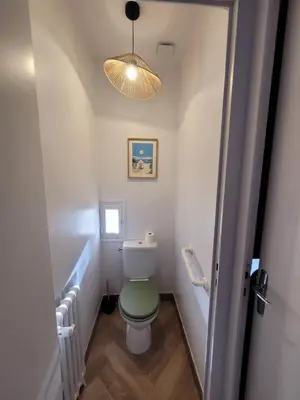 Salle de bains dans l'établissement Appartement de charme dans une maison de maître