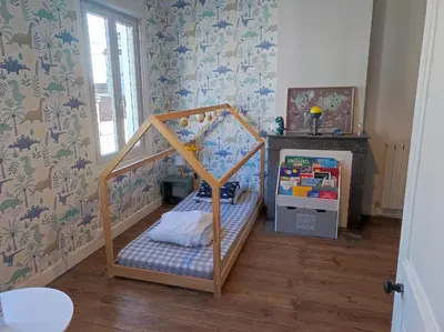Plan de l'établissement Maison de ville au calme