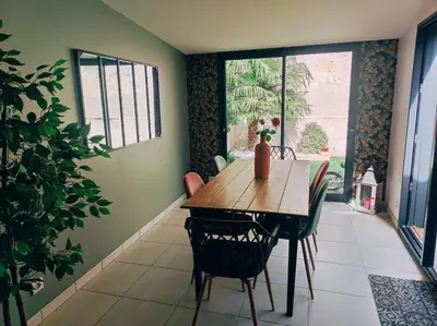 Plan de l'établissement Maison de ville au calme