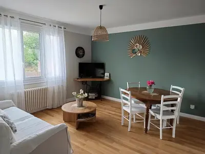 Coin salon dans l'établissement Hébergement quartier historique