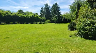 Jardin de l'établissement La Treille - Grand jardin avec Piscine & Tennis