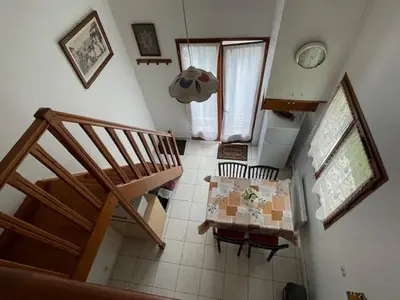 Coin salon dans l'établissement Maison T2 indépendante avec terrasse et parking