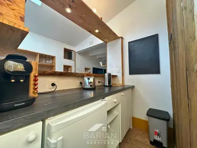 Cuisine ou kitchenette dans l'établissement 7min de la plage - Maison typique - Cour privative