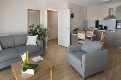 Cuisine ou kitchenette dans l'établissement Domitys La Clef des Champs