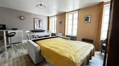 Un ou plusieurs lits dans un hébergement de l'établissement Appartement 1 chambre avec terrasse