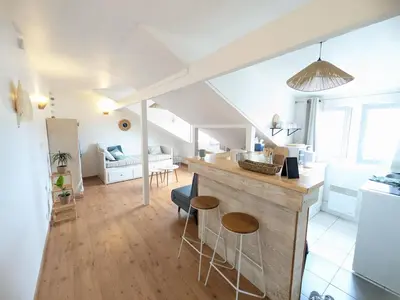 Cuisine ou kitchenette dans l'établissement Studio 3 couchages vue mer