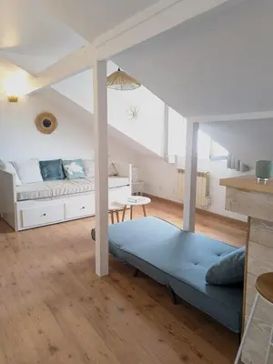 Un ou plusieurs lits dans un hébergement de l'établissement Studio 3 couchages vue mer