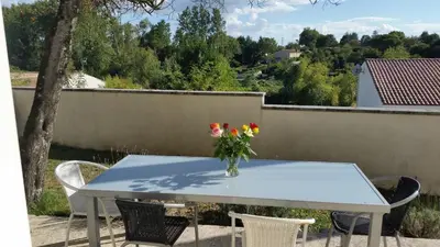 Balcon ou terrasse dans l'établissement Le Clos des Oiseaux