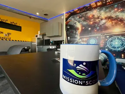 Certificat, récompense, panneau ou autre document affiché dans l'établissement MissionScope Maison avec Jacuzzi à 5 min du Parc