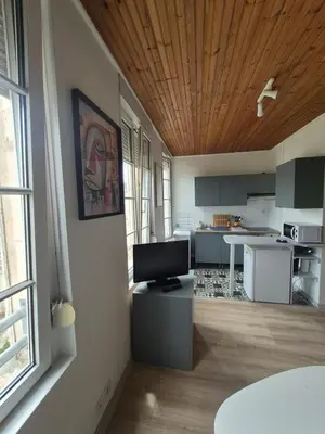 Cuisine ou kitchenette dans l'établissement Eve apartment, Wi-Fi, Spacious