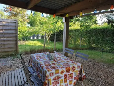 Jardin de l'établissement Petite maison proche Marais Poitevin, Puy dufou