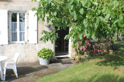 Jardin de l'établissement Les noyers