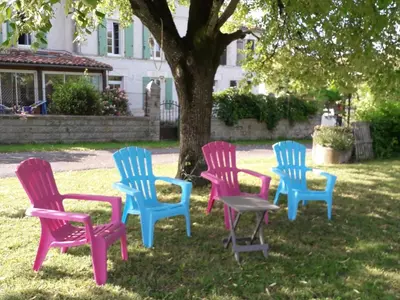 Jardin de l'établissement Gîte 3 La vigne est belle pour 1 à 3 personnes