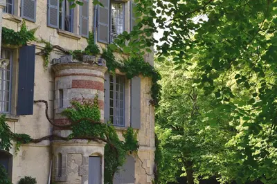 Jardin de l'établissement Manoir de Plaisance