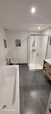 Salle de bains dans l'établissement Logement Douce évasion