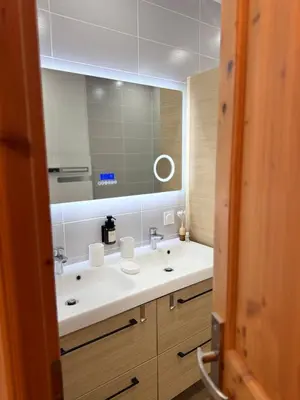 Salle de bains dans l'établissement Maison des Passeroses