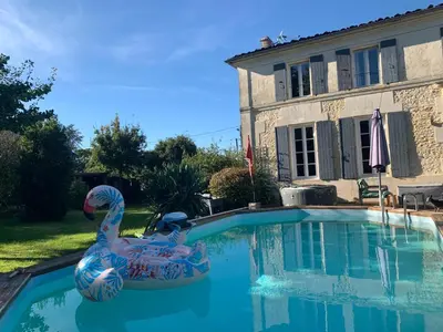 Piscine de l'établissement Le gîte 31 premium ou située à proximité