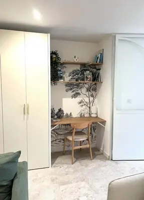 Coin salon dans l'établissement Serenity Appart', Les Clés de l'Espoir, proche Poitiers