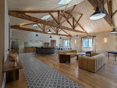 Cuisine ou kitchenette dans l'établissement Maison Prunier