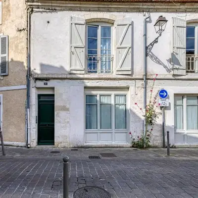 Lovely Apartment In La Rochelle With Wifi