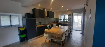 Cuisine ou kitchenette dans l'établissement Maison confortable 4 personnes - 2 chambres - Espaces partagés